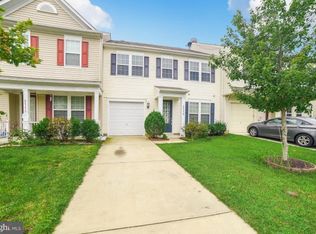 44175 Beaver Creek Dr, California, MD 20619