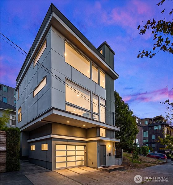 2nd image of 2612 E Denny Way