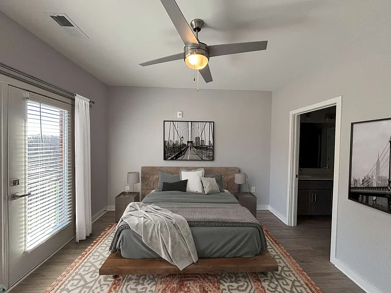 The Enclave at Providence Luxury Apartments — Photo 16