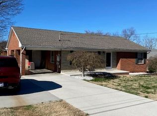 3106 Lee Dr, Morristown, TN 37814