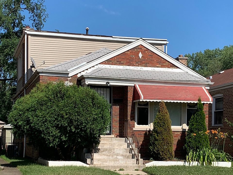 1st image of 9855 S Woodlawn Ave