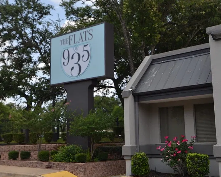 935 La Posada Dr #141 — Photo 25