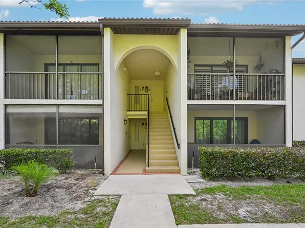 1575 SW SILVER PINE WAY #F2, PALM CITY, FL 34990