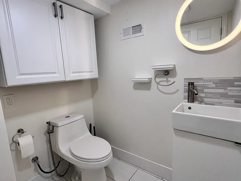 74 Lowell St #1B — Photo 8