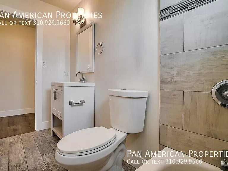639 W 4th St #9 — Photo 24