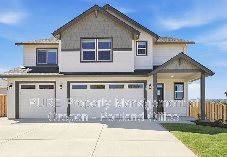 582 NE Alderwood Dr — Photo 17
