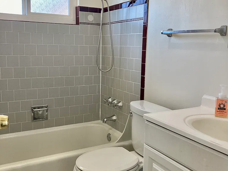 1432 Sherman St #D — Photo 7