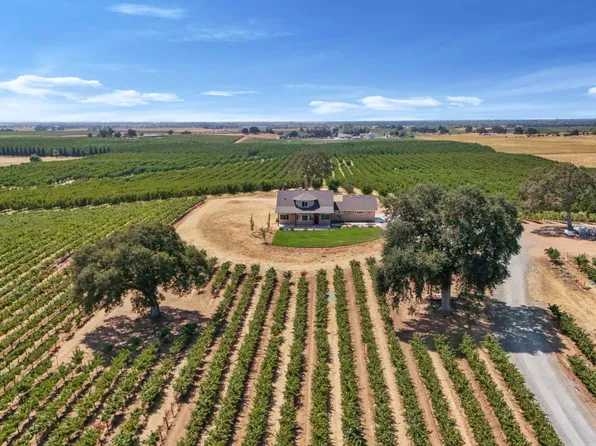 18739 Clements Rd, Lodi, CA 95240