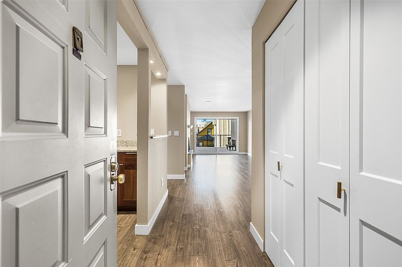 3rd image of 701 17th Avenue #105