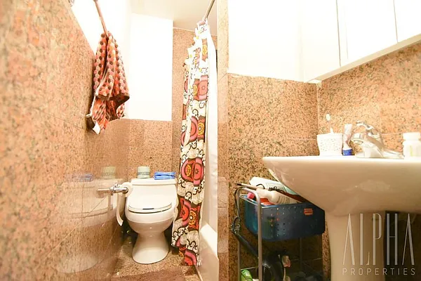 Rented by Alpha Properties NYC I LLC | media 9