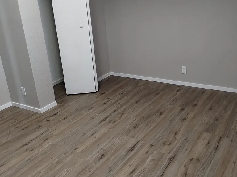 764 Humboldt Ave #3 — Photo 6