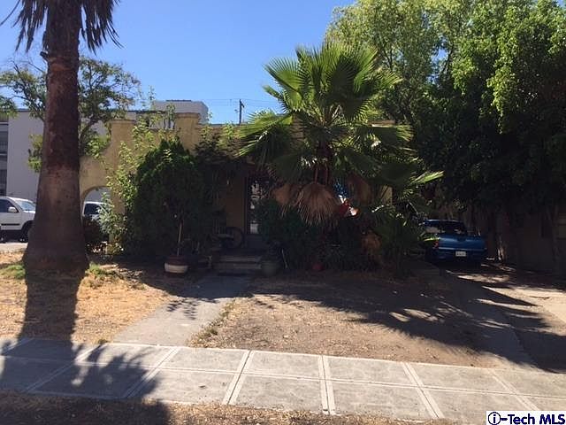1st image of 452 E Angeleno Ave