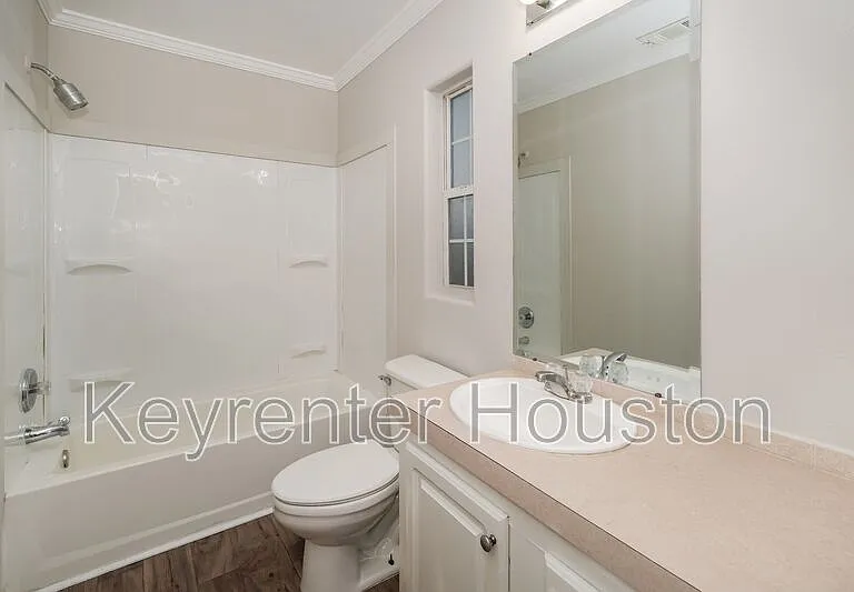 829 Marjorie St #B — Photo 13
