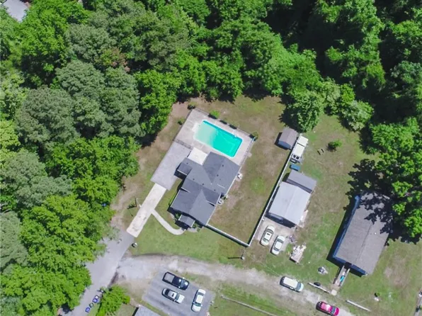 1675 Mount Lebanon Ave, Suffolk, VA 23436
