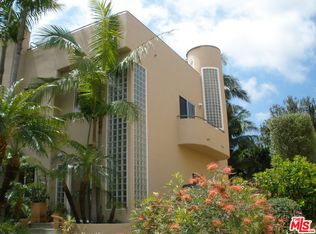 3289 Mountain View Ave, Los Angeles, CA 90066