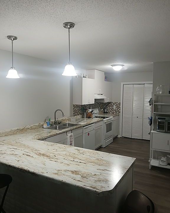 Unit 1 kitchen