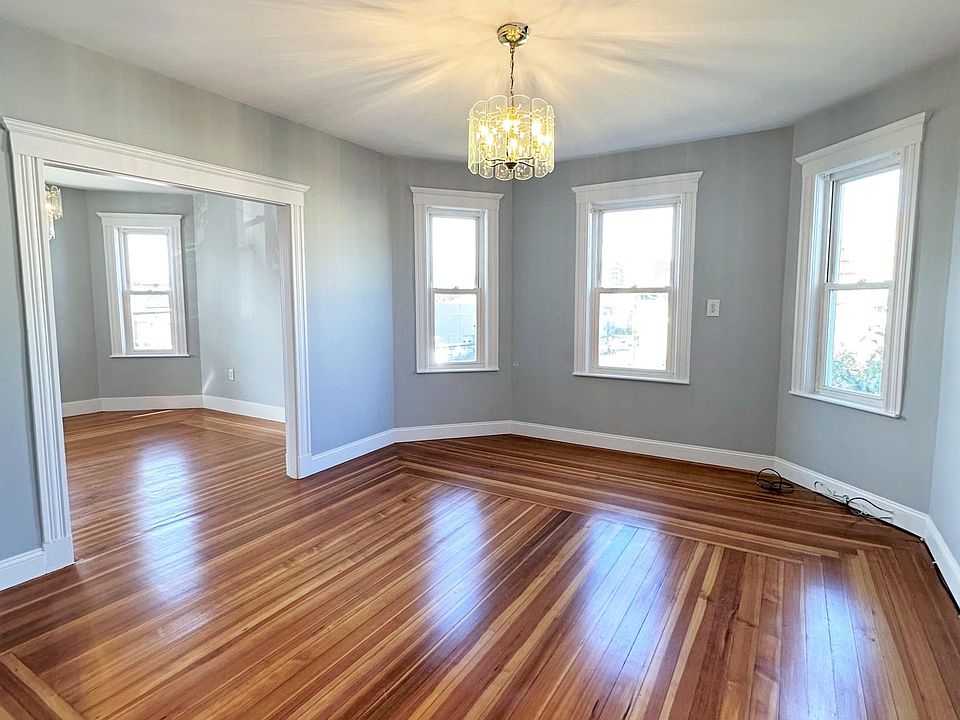 1st image of 60 Farrington St #2B