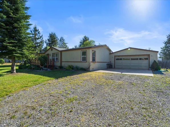 32721 N 10th Ave, Spirit Lake, ID 83869