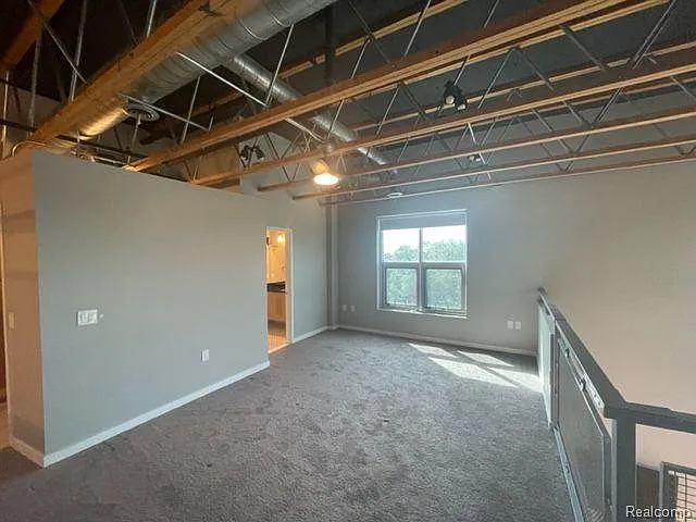 614 S Troy St #205 — Photo 24