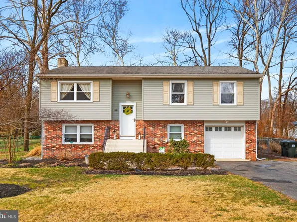 88 Evergreen Rd, New Egypt, NJ 08533