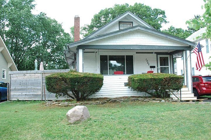 1st image of 1722 Weldon Ave