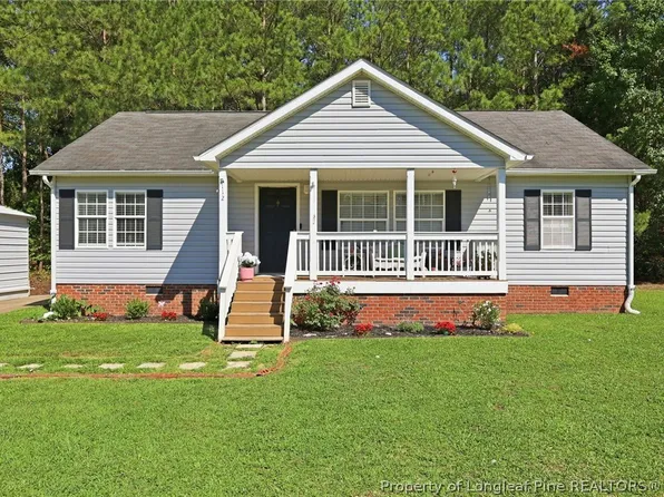 112 Hunter View Ln, Coats, NC 27521