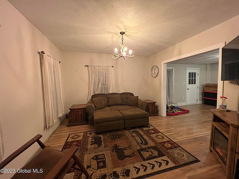 4th image of 26 Smith Street