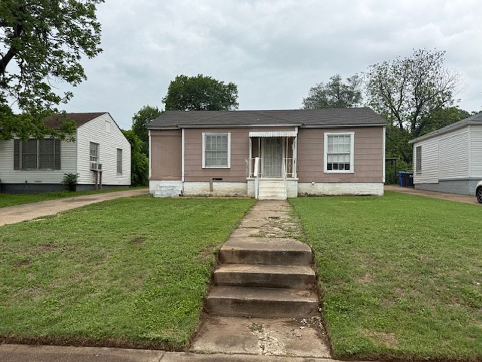 1st image of 2621 Windsor Ave