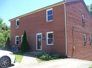 409-411 Longview Dr, Nicholasville, KY 40356