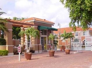 6141 NW 115th Pl APT 354, Doral, FL 33178