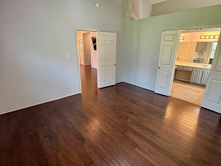 4415 Seville Ln — Photo 8