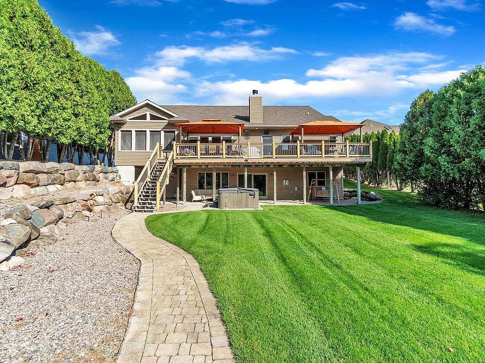 302 East Samuelsen Dr, Edgerton, WI 53534 Zillow