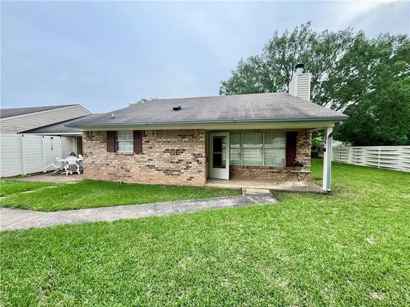 536 Oakland Dr, Natchitoches, LA 71457