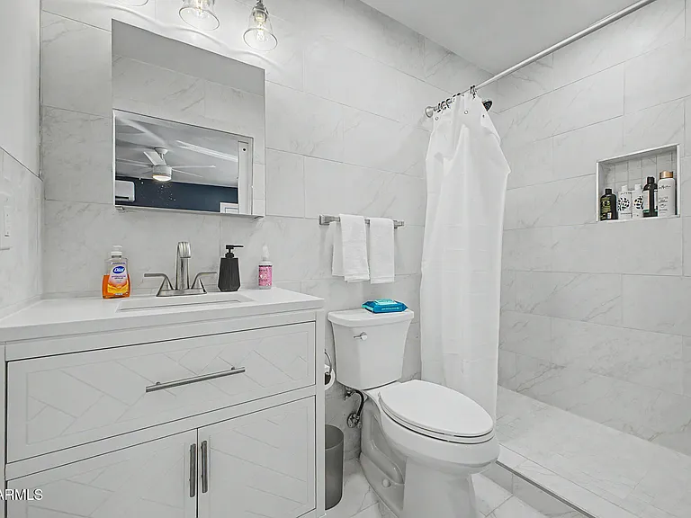 3524 E Angela Dr — Photo 21