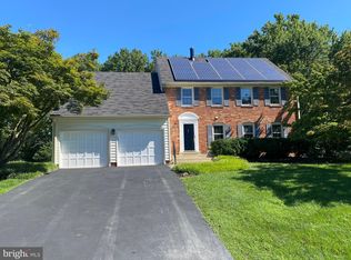 9337 Copenhaver Dr, Potomac, MD 20854
