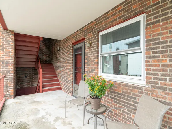 1211 Highland Ave APT 105, Knoxville, TN 37916