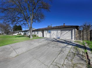 1516 Gladstone Dr, Sacramento, CA