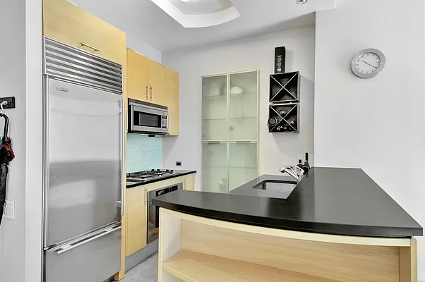 Sold by (Legacy) Elegran | media 14