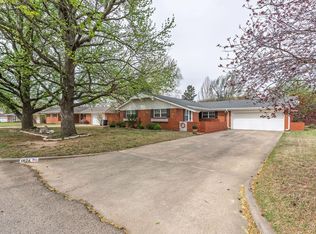 1824 N Minnesota Ave, Shawnee, OK 74804