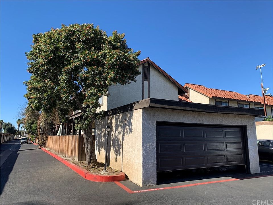 1st image of 15272 Ramona Blvd
