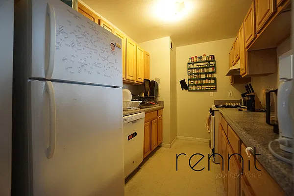 Rented by Rennit Inc. | media 21