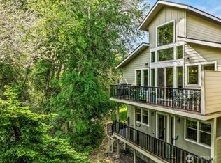 411 19th St NE #9, East Wenatchee, WA