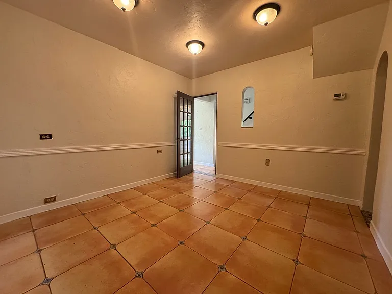 2616 SW 4th Pl — Photo 15