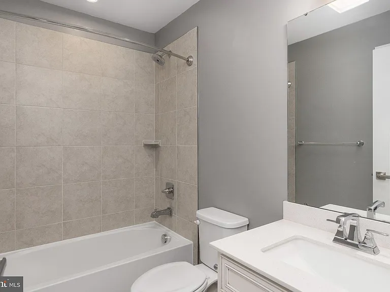 1000 Alum Spring Rd — Photo 31