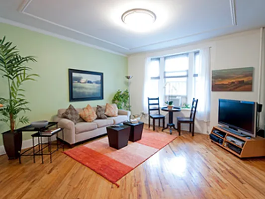 Sold by Aguayo & Huebener Brooklyn | media 8