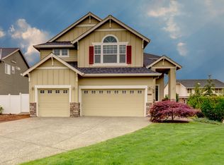 883 N 27th Ave, Cornelius, OR 97113