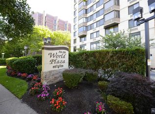 326 Prospect Ave APT 2K, Hackensack, NJ