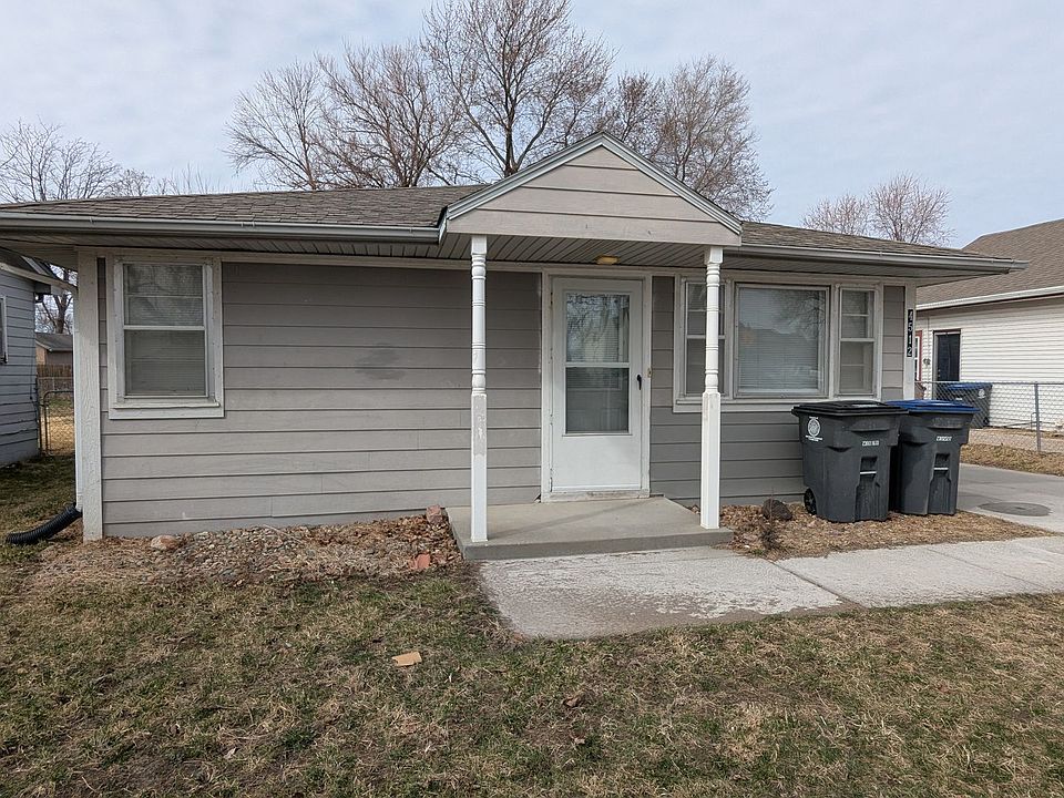 1st image of 4512 Navajo St