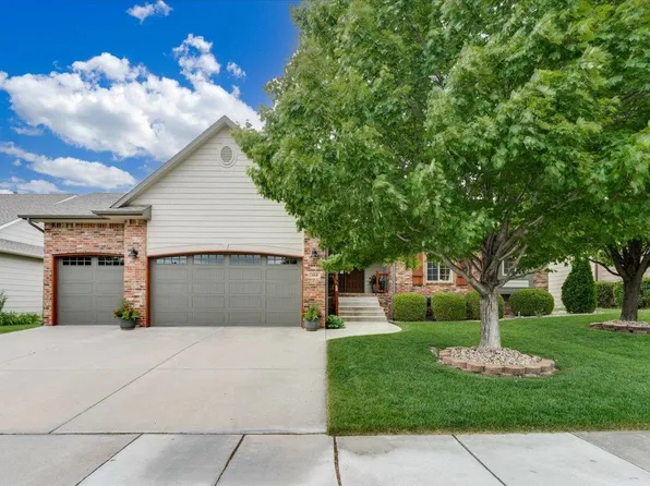 614 W Douglas Ave, Andover, KS 67002