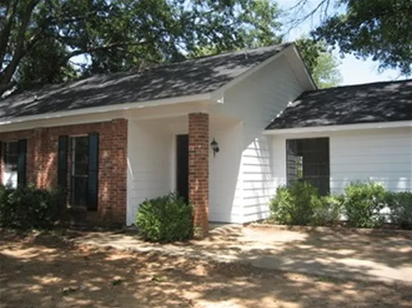 532 Lynnhurst Ct, Montgomery, AL 36117